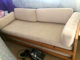 Freecycle Sofa trundle bed