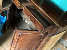 Freecycle Cupboard/drawers