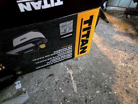 Freecycle Wallpaper Striper