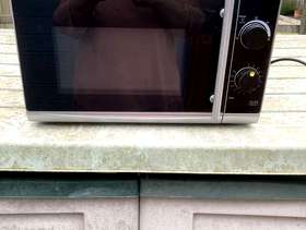 Freecycle Microwave