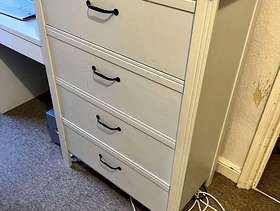 Freecycle 4-drawer chest