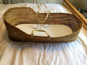 Freecycle Moses Basket. COLLECTED