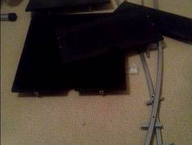 Freecycle Wall desk with shelves built in