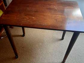 Freecycle Small rectangular table on casters