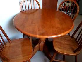 Freecycle Table and chairs