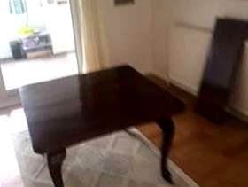 Freecycle Extendable farmhouse table