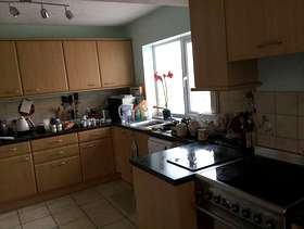 Freecycle Kitchen units
