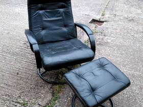 Freecycle Chair & footstool