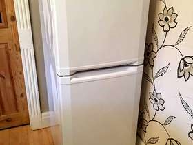 Freecycle Beko fridge freezer a class