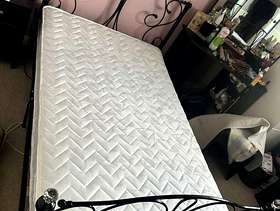 Freecycle Double bed with clean mattress