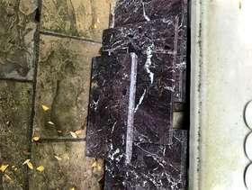 Freecycle Marble - assorted pieces from fireplace