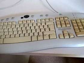 Freecycle Logitech keyboard