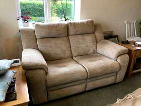 Freecycle 2 seater recliner sofa