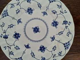 Freecycle Small Vintage Blue Pattern Teaset