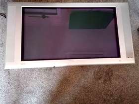 Freecycle Phillips 37” plasma TV