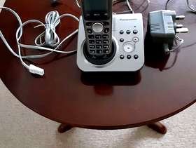 Freecycle Panasonic KX-TG7230EM Silver Cordless Landline Phone