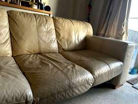 Freecycle Cream leather large sofa