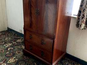 Freecycle TV cabinet