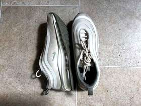 Freecycle Nike Trainers