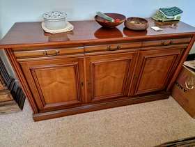 Freecycle Chest of Drawers (170 x92 x 48)cm