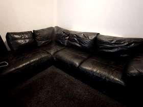 Freecycle Loved L shape leather sofa