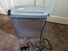 Freecycle Paper shredder
