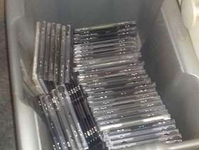 Freecycle CD/DVD jewel boxes