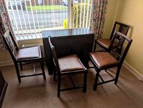 Freecycle Table and 4 chairs