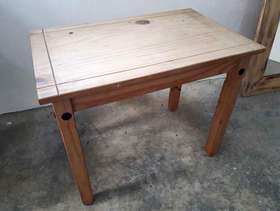 Freecycle Pine side/ coffee table - 40cm x 60cm approx