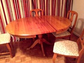 Freecycle Pine dining table and four chairs