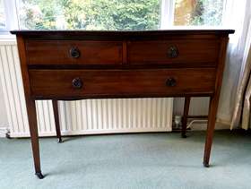Freecycle Reproduction "Georgian style" dresser/sideboard