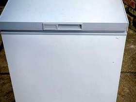 Freecycle Small chest freezer