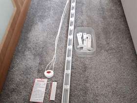 Freecycle Vertical Blind Holder (new) +