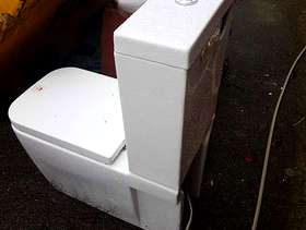 Freecycle Toilet and cistern - removed and in perfect condition