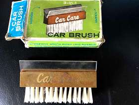 Freecycle Car brush new