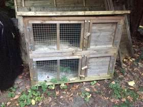Freecycle Rabbit Hutch