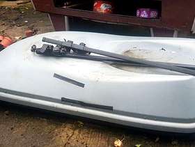 Freecycle Large roof box and roof bars