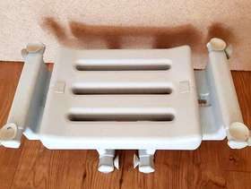 Freecycle Bath stool