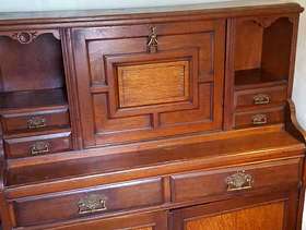Freecycle Oak bureau