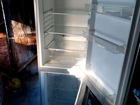 Freecycle Statesman Fridge/freezer