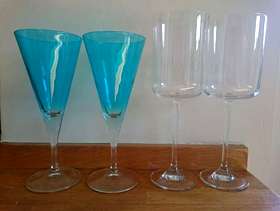 Freecycle 2 coloured glass champagne flutes and two large wine glasses
