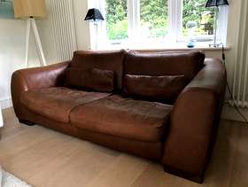 Freecycle Leather 3 seater sofa