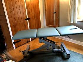 Freecycle Physiotherapy treatment couch