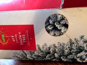 Freecycle Christmas tree