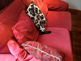 Freecycle Sofa and two chairs free to a good home