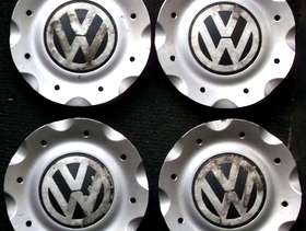 Freecycle Set of 4 VW hub caps for 15-inch alloy wheels