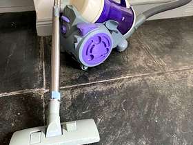 Freecycle Vacuum cleaner