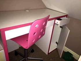 Freecycle Girls desk