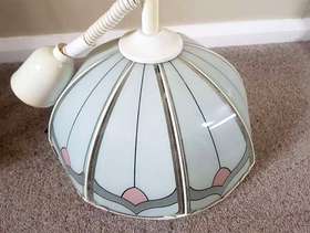 Freecycle Glass lightshade white and pink