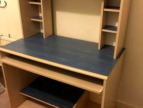 Freecycle Computer table